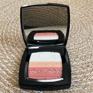 CHANEL PREMIERES FLEURS EYESHADOW